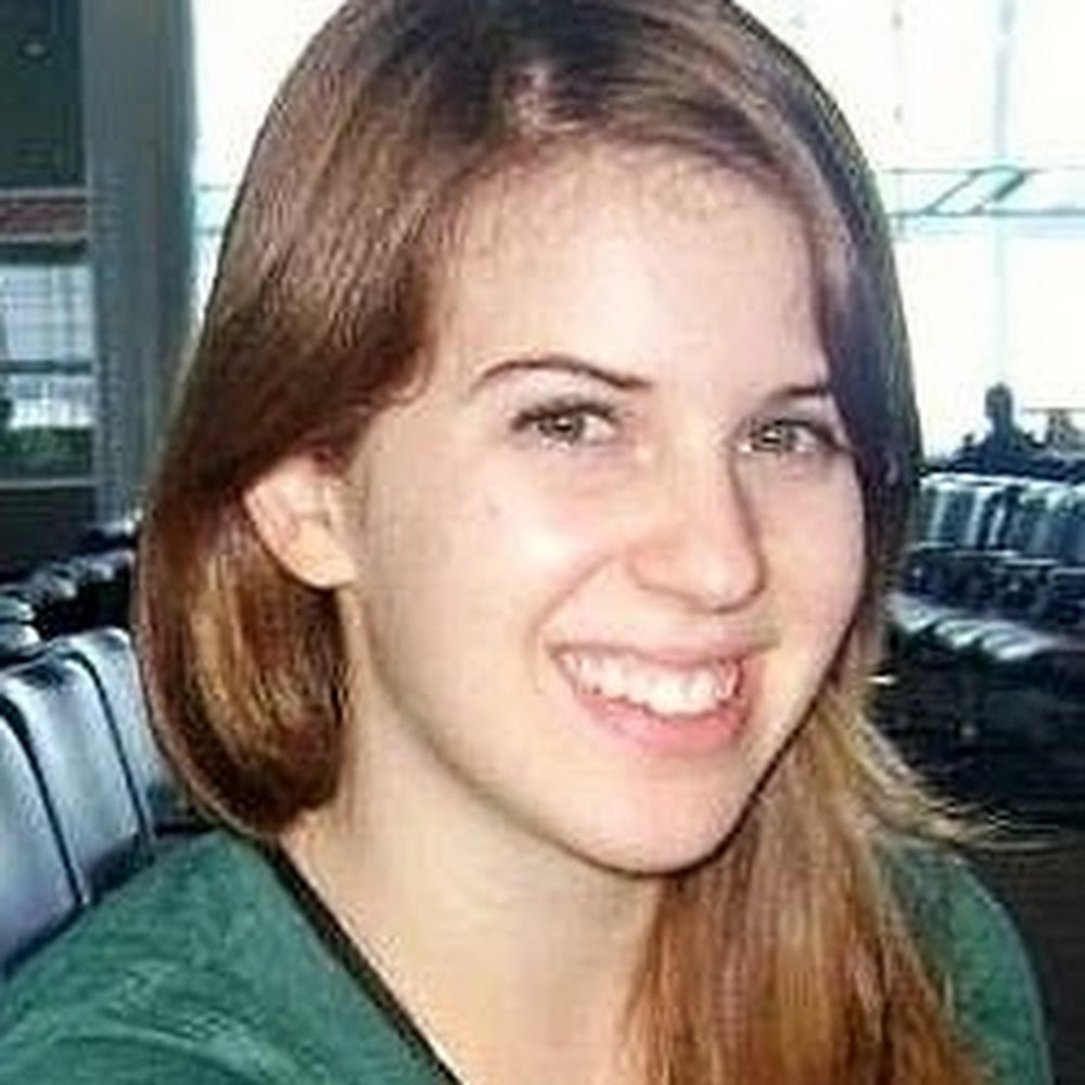 Meet your Posher, Caitlin